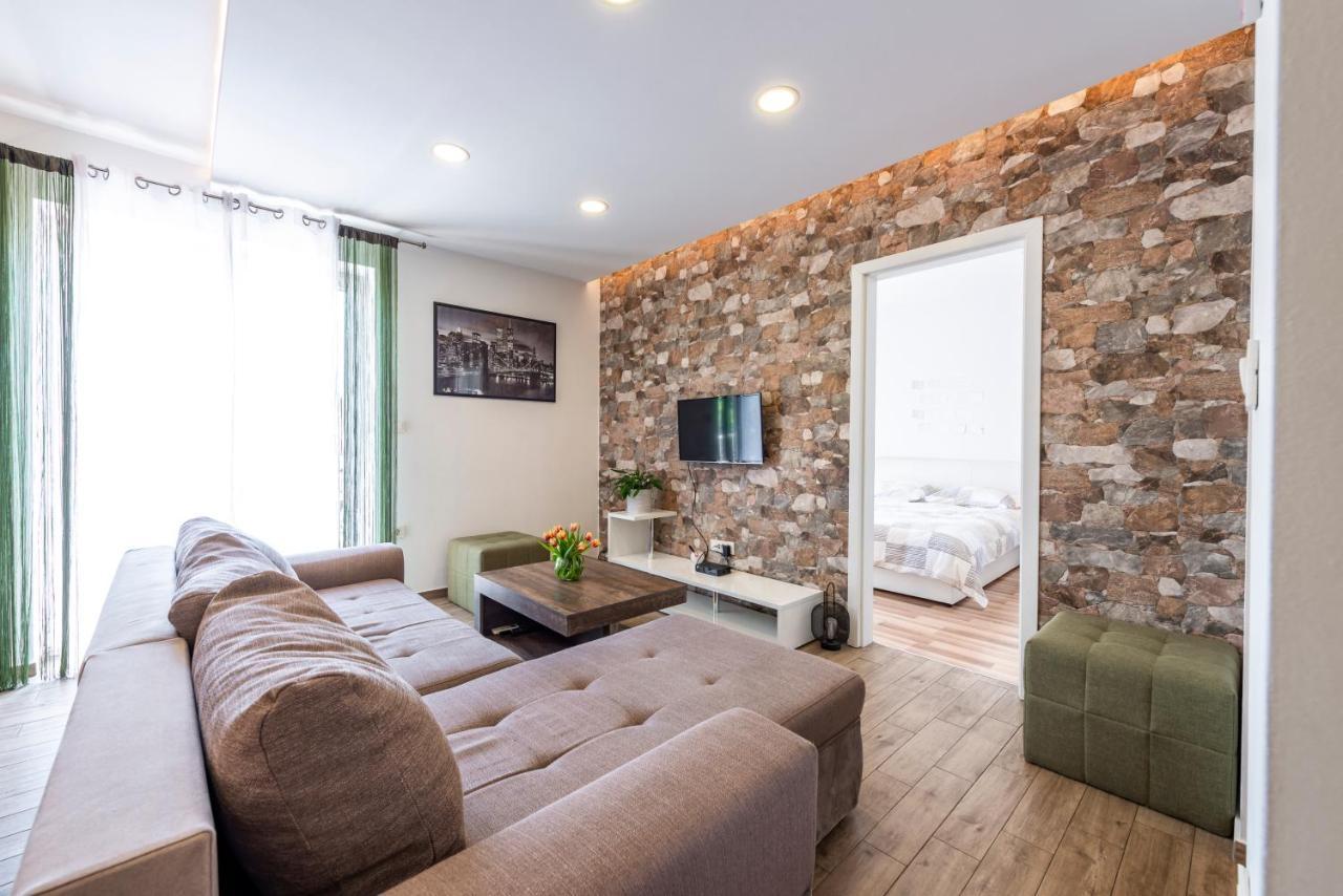 Charming Apartment Ines Ragusa Esterno foto