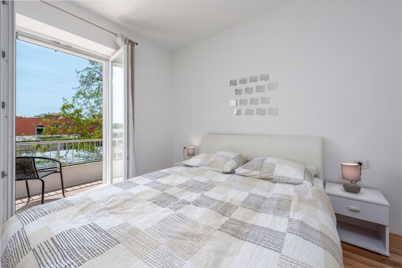 Charming Apartment Ines Ragusa Esterno foto