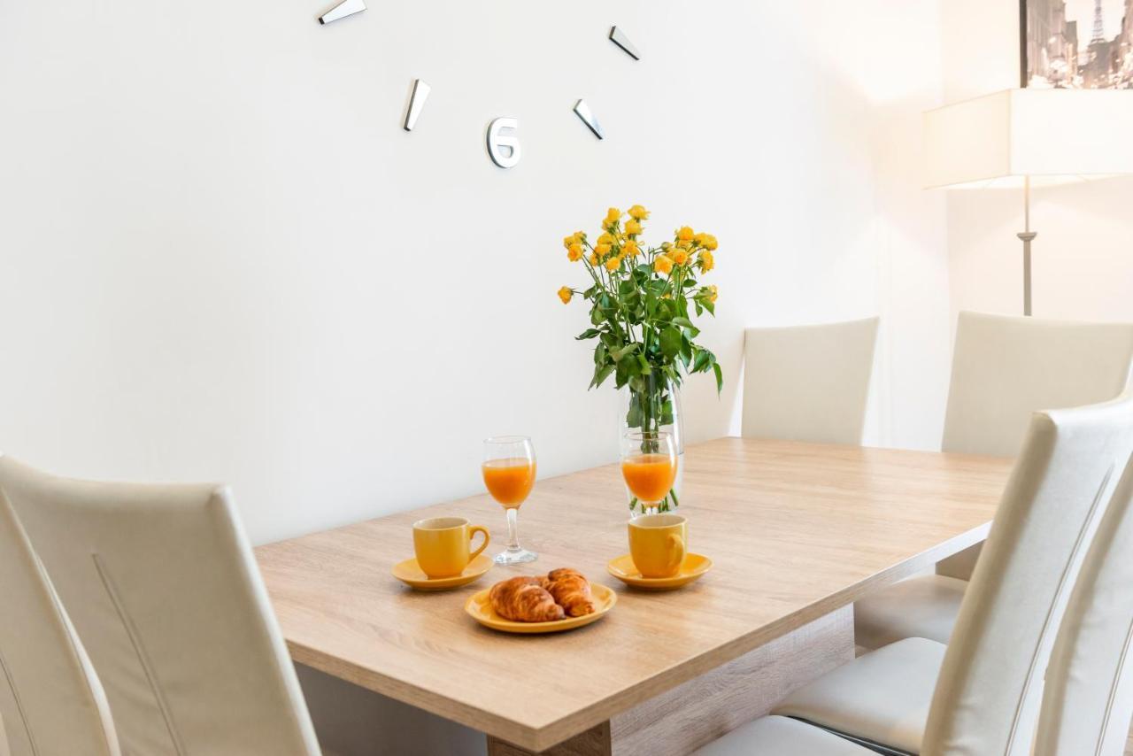 Charming Apartment Ines Ragusa Esterno foto